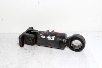 salg af Hydraulisk Cylinder Massey Ferguson 7499 