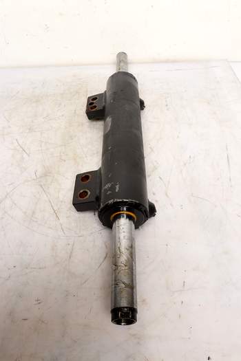 salg af Valtra T130  Front axle steering cylinder