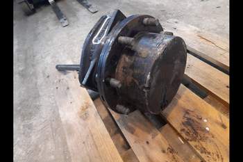 salg af Valtra N121 LEFT Front axle final drive