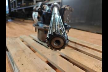 salg af Foraksel Slutdrev Case Puma 185 VÄNSTER