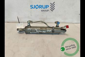 Styrcylinder för framaxel Case Puma 185 