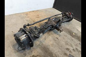 salg af Foraksel New Holland T7.270