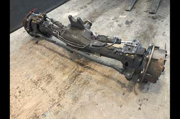 salg af Foraksel New Holland T7.270