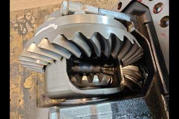 salg af New Holland T7.270  Front axle differential