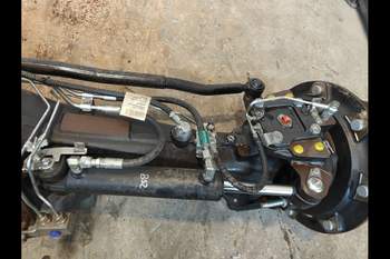 salg af Foraksel New Holland T7.270