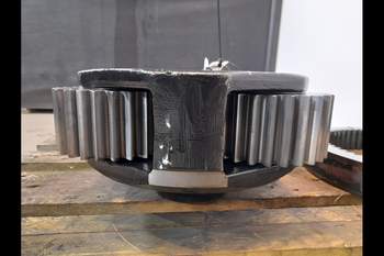 salg af Bakaxlar planetväxel New Holland T7.270 HÖGER