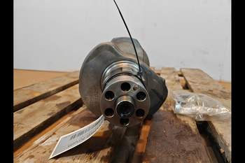 salg af Kurbelwelle Case Optum 300 