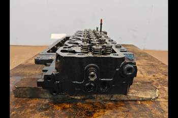 salg af Zylinderkopf Case Optum 300 