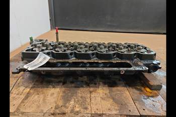 salg af Zylinderkopf Case Optum 300 