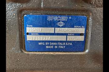 salg af Claas Arion 650 RIGHT Front axle house