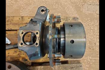 salg af Claas Arion 650 LEFT Front axle final drive