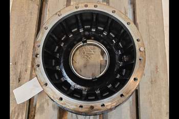 salg af New Holland T7.270 LEFT Front axle hub