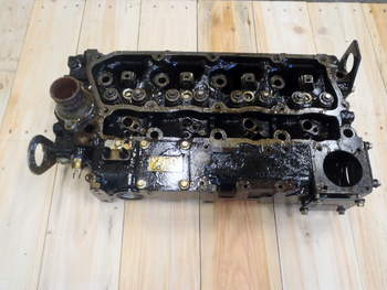 salg af Manitou ML635  Cylinder head