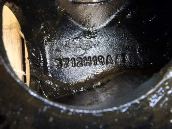 salg af Hydrema 912 C  Cylinder head