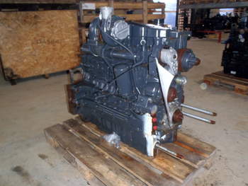 salg af Motor New Holland TS135A