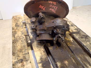 salg af Getriebe John Deere 3400