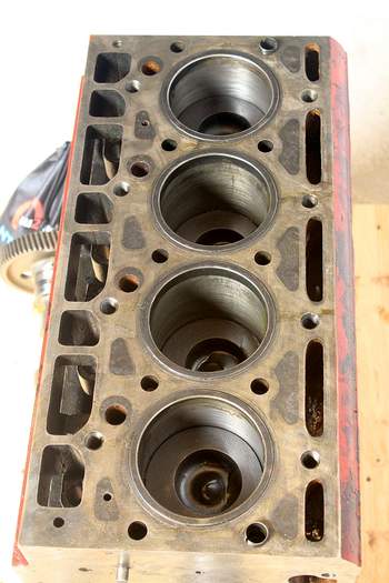 salg af Shortblock Case 856 XL