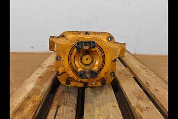salg af Vorderachsdifferential Case 695ST