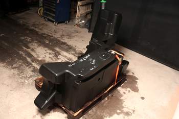 salg af Kraftstofftank John Deere 6105 RC