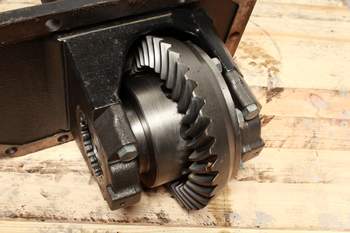 salg af Vorderachsdifferential New Holland T6.175