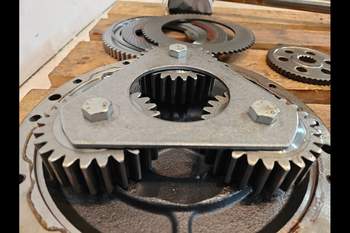 salg af New Holland T6.120 LEFT Front axle final drive
