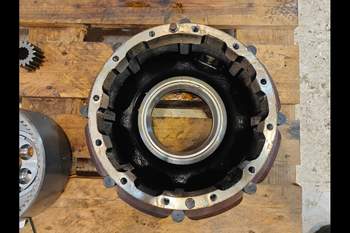 salg af New Holland T6.120 LEFT Front axle final drive
