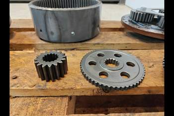salg af New Holland T6.120 LEFT Front axle final drive