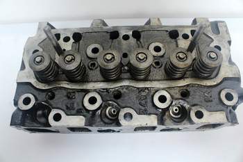 salg af Zylinderkopf Takeuchi TB015
