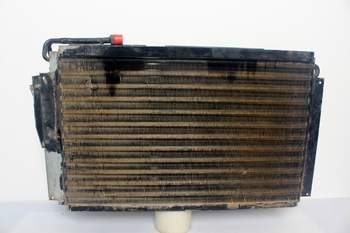 salg af Case MXM190 Condenser