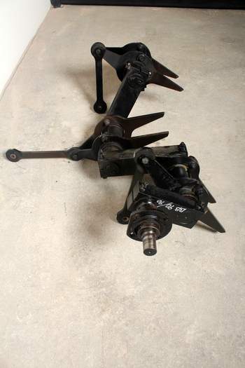 salg af Kurbelwellen New Holland BB9090