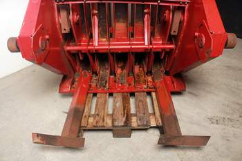 salg af Kolben New Holland BB980