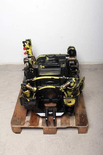salg af Vorderachsbock New Holland T6020
