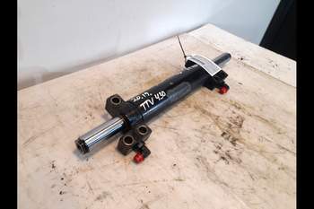 salg af Lenkzylinder der Vorderachse Deutz-Fahr TTV430