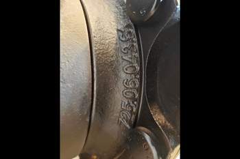 salg af Slutdrev Massey Ferguson 5712SL Venstre