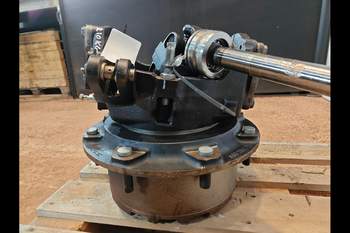 salg af Endandtrieb Vorderachse Case Puma 185 LINKS