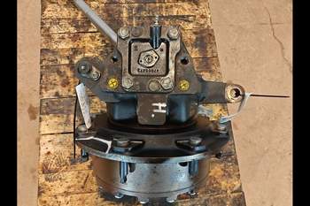 salg af Endandtrieb Vorderachse New Holland T7.270 RECHT