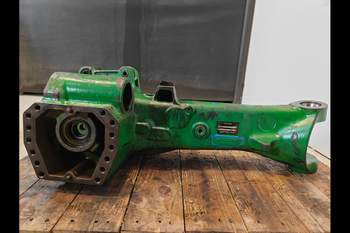 salg af John Deere 6630 RIGHT Front axle house