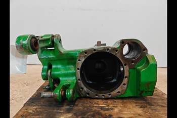 salg af John Deere 6630 RIGHT Front axle house