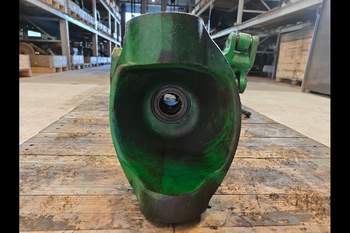 salg af John Deere 6630 RIGHT Front axle house