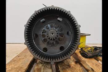 salg af John Deere 6630 RIGHT Front axle final drive