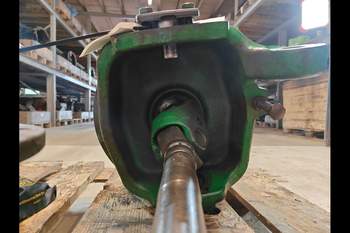 salg af John Deere 6630 RIGHT Front axle final drive