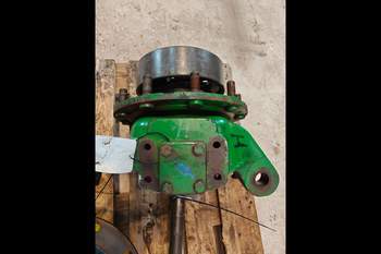 salg af John Deere 6630 RIGHT Front axle final drive