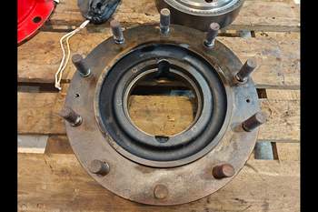 salg af Claas 836 LEFT Front axle final drive