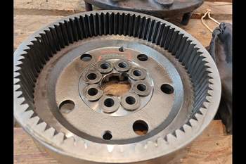 salg af Claas 836 LEFT Front axle final drive