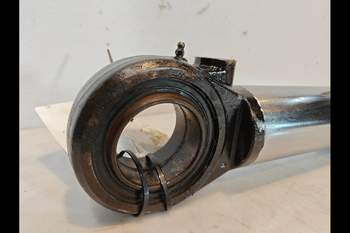 salg af Affjedringscylinder Massey Ferguson 8250