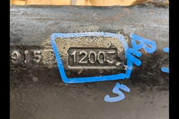 salg af Affjedringskonsol Massey Ferguson 8250