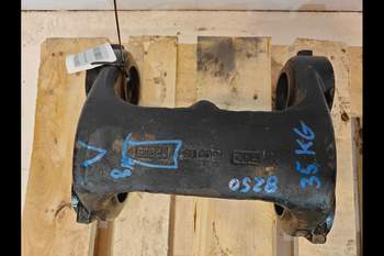salg af Affjedringskonsol Massey Ferguson 8250