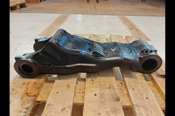 salg af Affjedringskonsol Massey Ferguson 8250