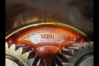 salg af Slutdrev Massey Ferguson 8250 Højre