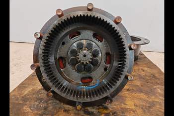 salg af Slutdrev Massey Ferguson 8250 Venstre